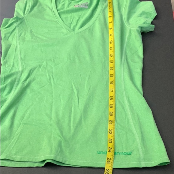 ✨Under Armour Fitted Green Short Sleeve T-Shirt - Picture 7 of 7